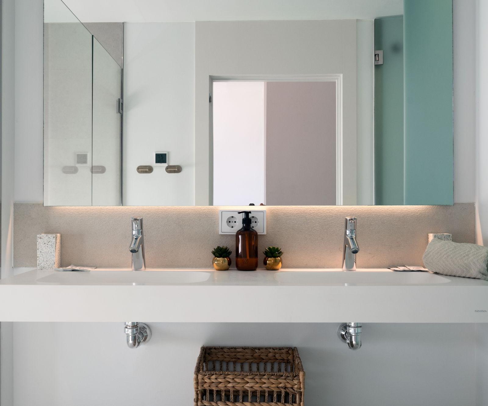 Bathroom with twin basins